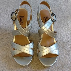 Decree Wedge Sandles